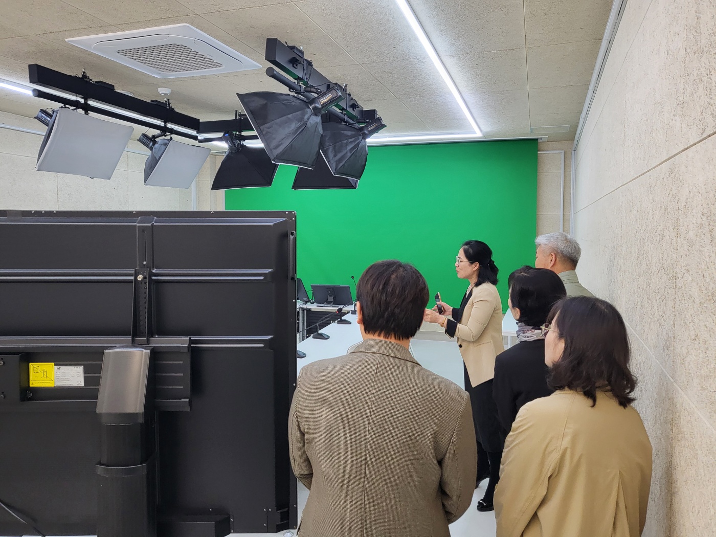 2024г⵵  غ  α׷ û 1